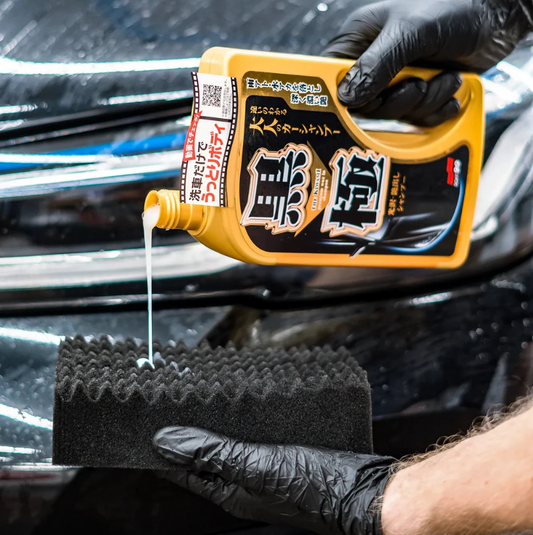 Shampoo Brillo extremo autos oscuros 750ml