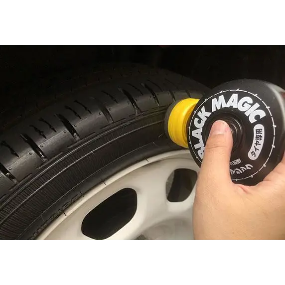 Black Magic Acondicionador de Neumáticos Soft99 150ml